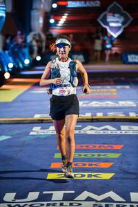 BIB: 105
                            <button type="button" onclick="openModal(22758554)" class="btn btn-primary btn-sm float-right btn-popup" data-toggle="modal" data-target=".modal-high-quality">
                        <i class="fas fa-shopping-cart"></i> Add to Cart
                    </button>
                                            <button type="button" onclick="isThisMe(22758554, true)" class="btn btn-success btn-sm float-right btn-popup btn-isme hidden" data-toggle="tooltip" data-placement="bottom" title="นี่คือรูปของคุณใช่ไหม คลิกที่นี่เพื่อเอาเข้าอัลบั้ม">
                        <i class="fas fa-plus"></i> Add to album
                    </button>
                    <button type="button" onclick="isThisMe(22758554, false)" class="btn btn-warning btn-sm float-right btn-popup btn-isnotme hidden">
                        <i class="fas fa-ban"></i> Remove from album
                    </button>